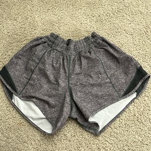 Lululemon Hotty Hots!